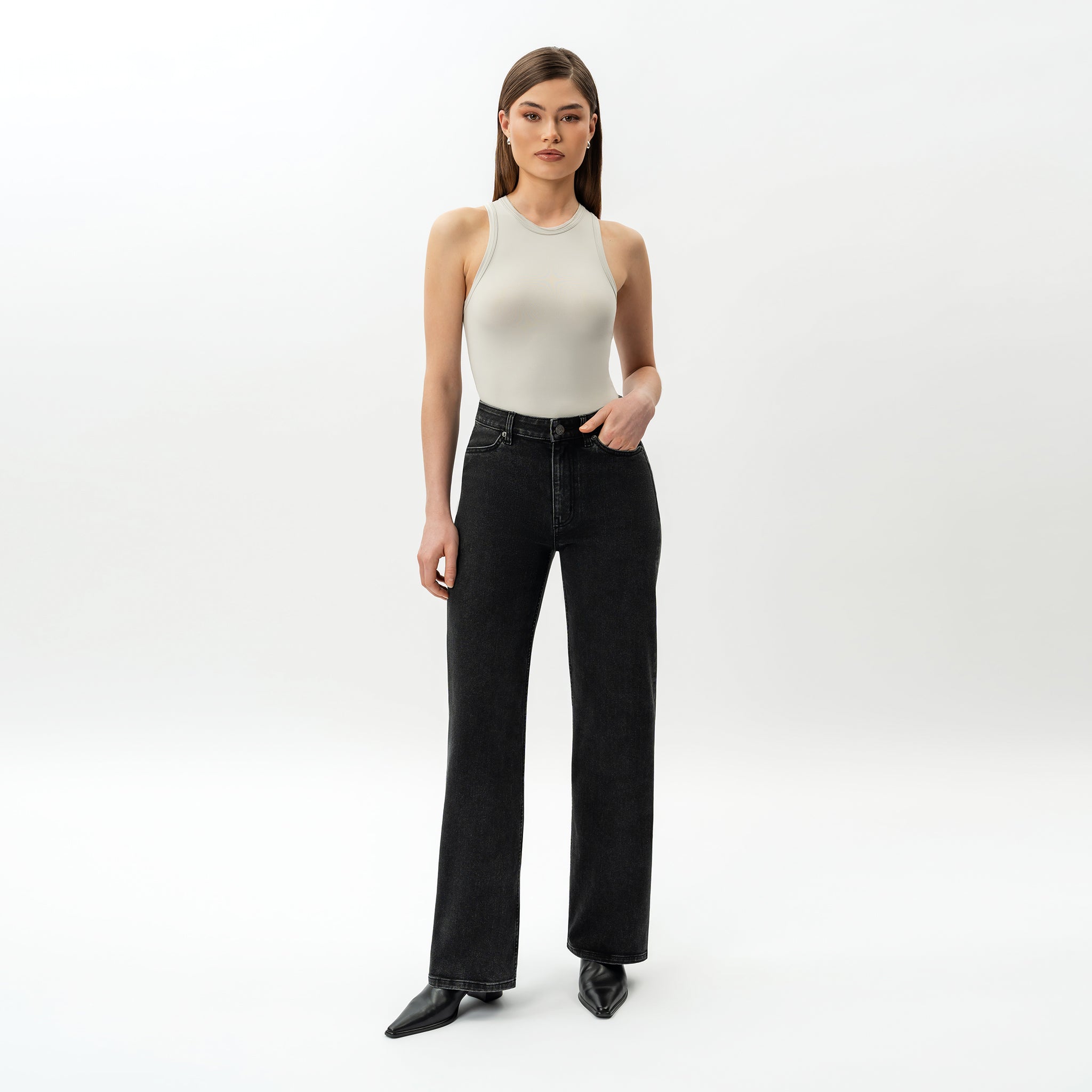 Relaxed ComfortDenim™ Jeans - Ninepine