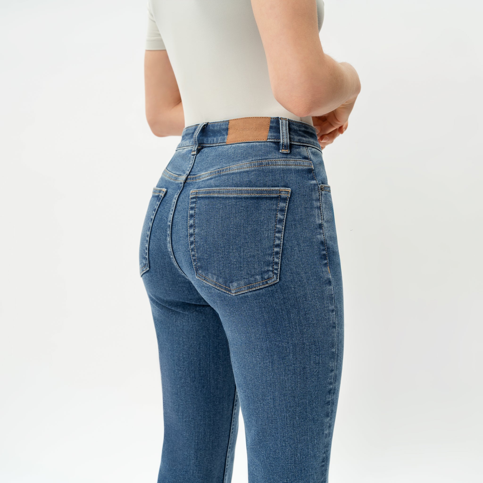 Bootcut ComfortDenim™ Jeans - Ninepine
