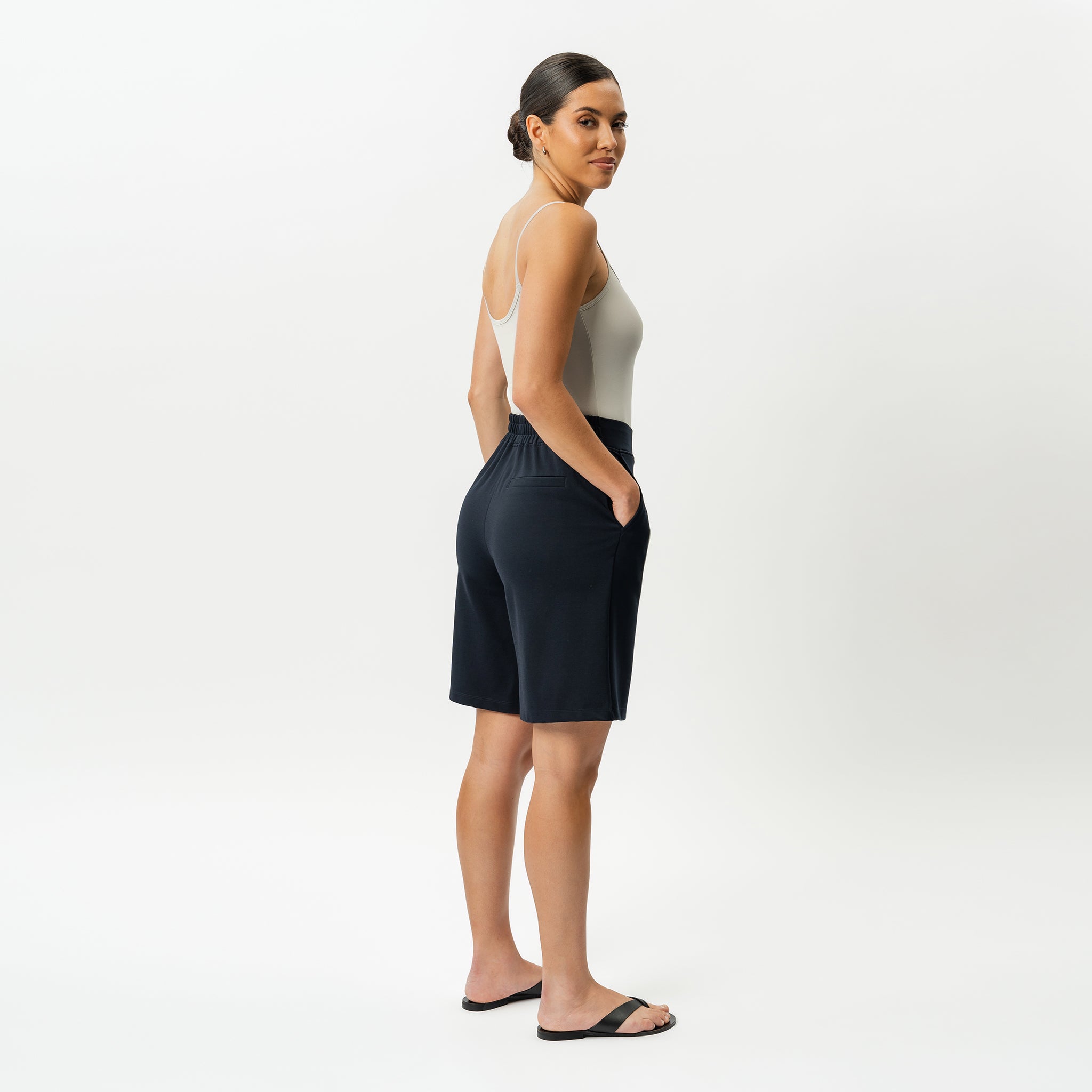 Height: 170 cm | Length: 25 cm | Size: S / Height: 5'7" | Length: 25 cm | Size: S