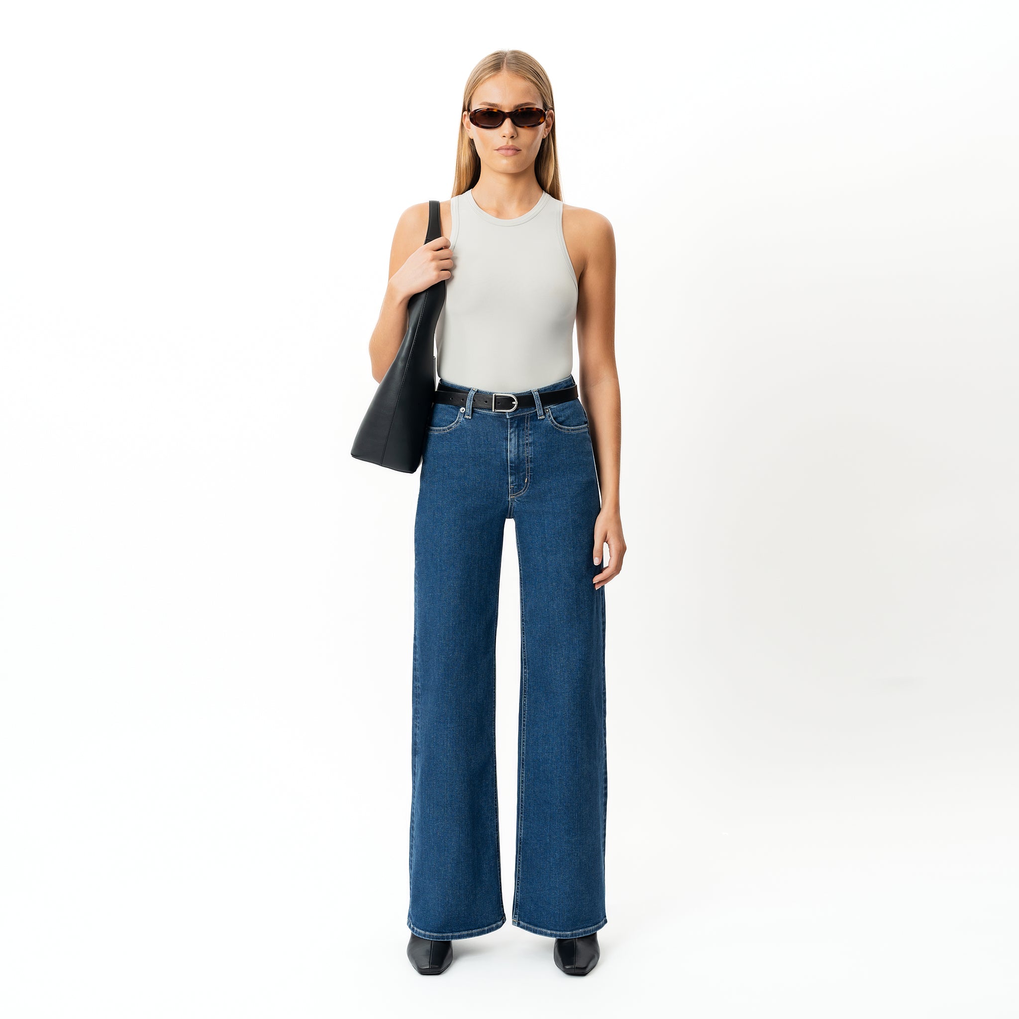 Wide ComfortDenim™ Jeans - Ninepine