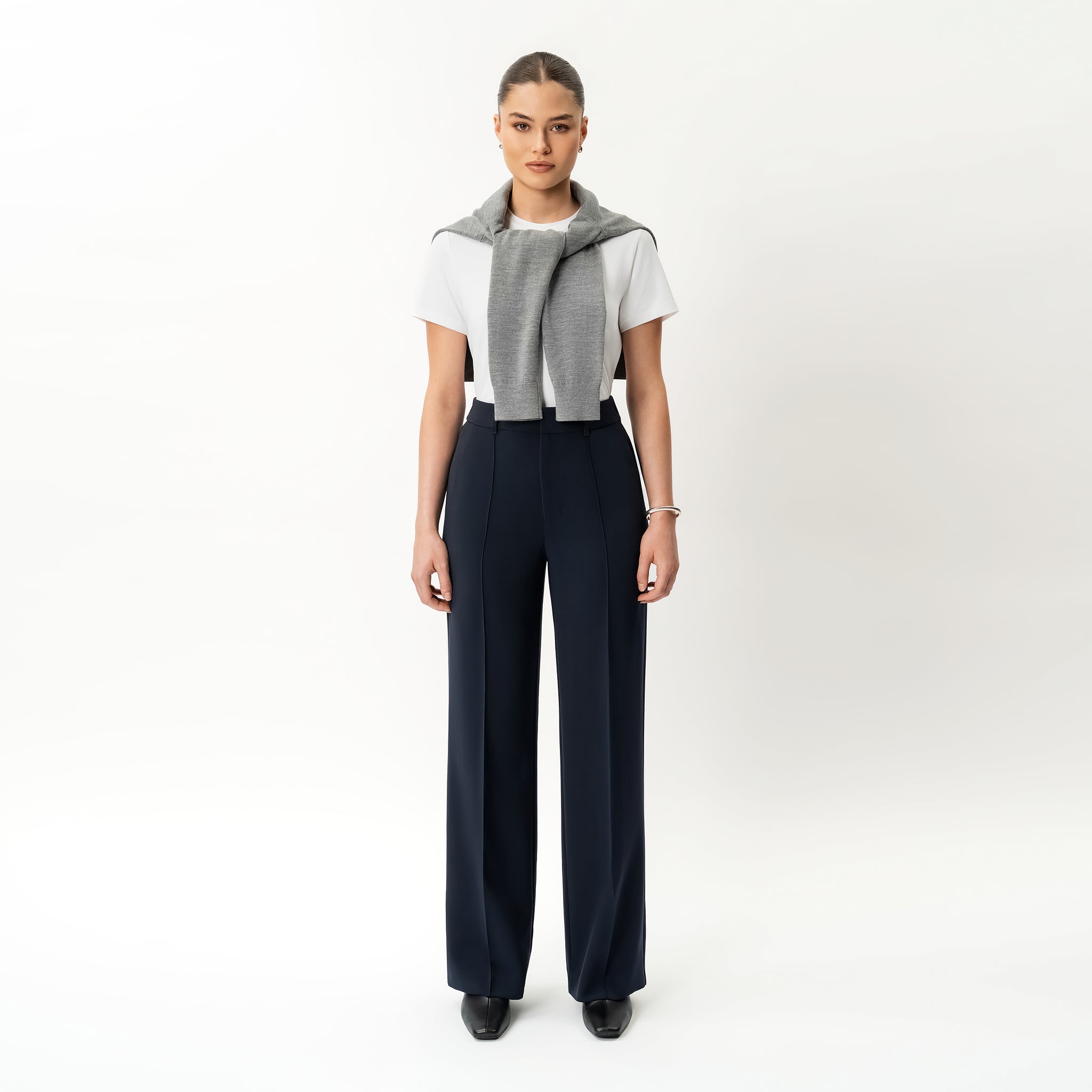 Crepe Relaxed Trouser - Ninepine