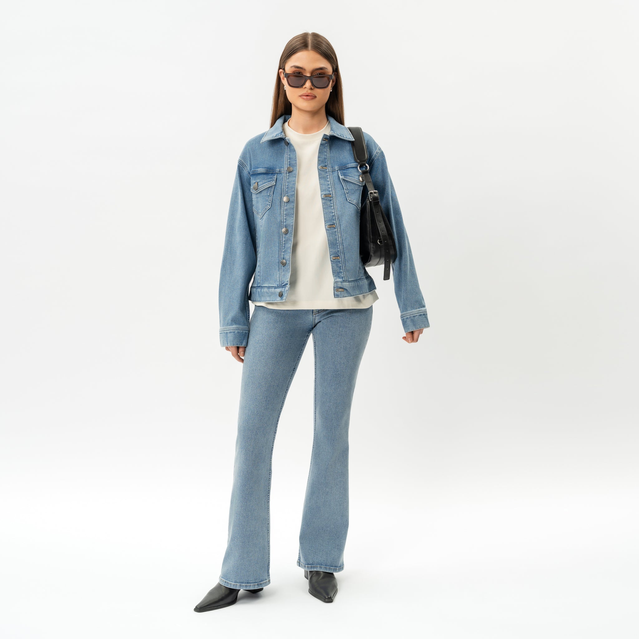 Bootcut ComfortDenim™ Jeans - Ninepine