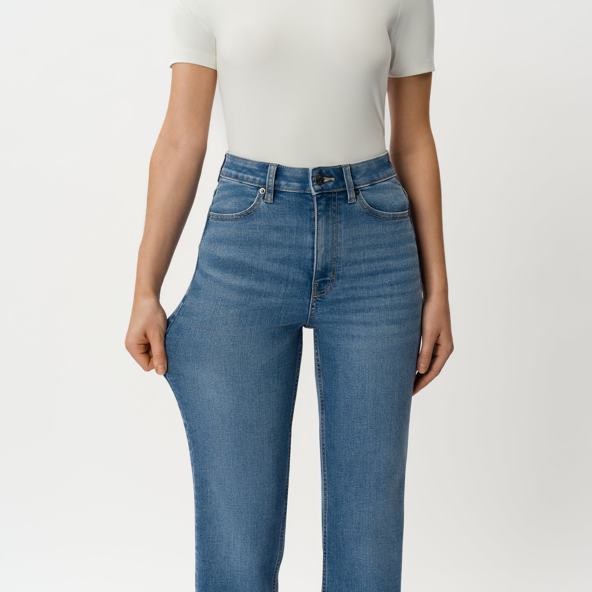 Classic Straight ComfortDenim™ Jeans - Ninepine