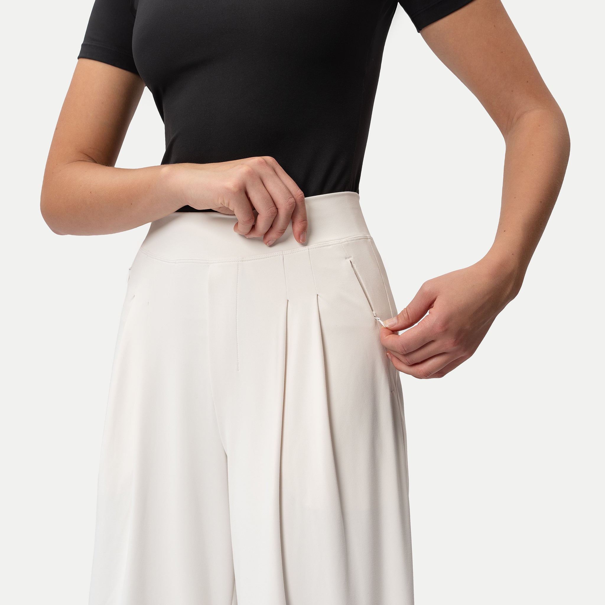 Height: 172 cm | Length: 32" | Size: XS / Height: 5'8" | Length: 32" | Size: XS