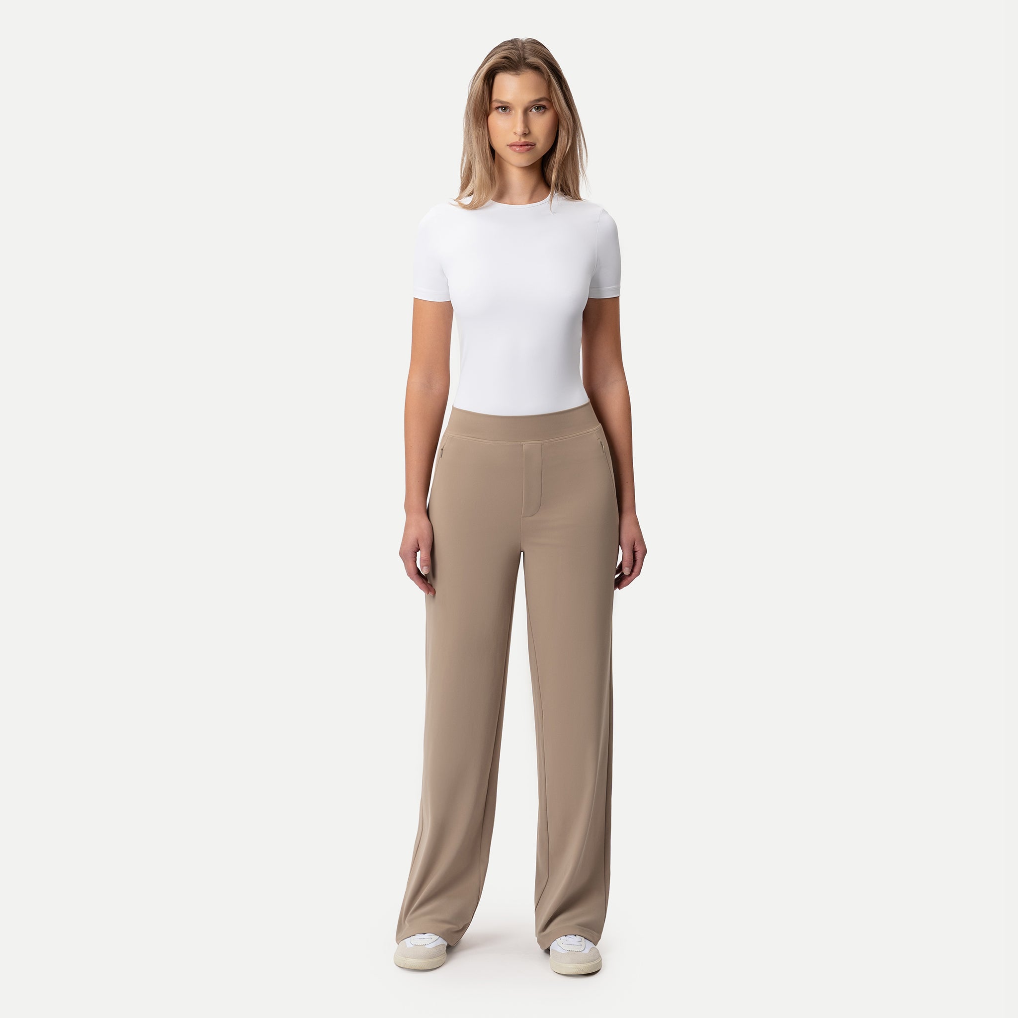 Height: 172 cm | Length: 32" | Size: XS / Height: 5'8" | Length: 32" | Size: XS